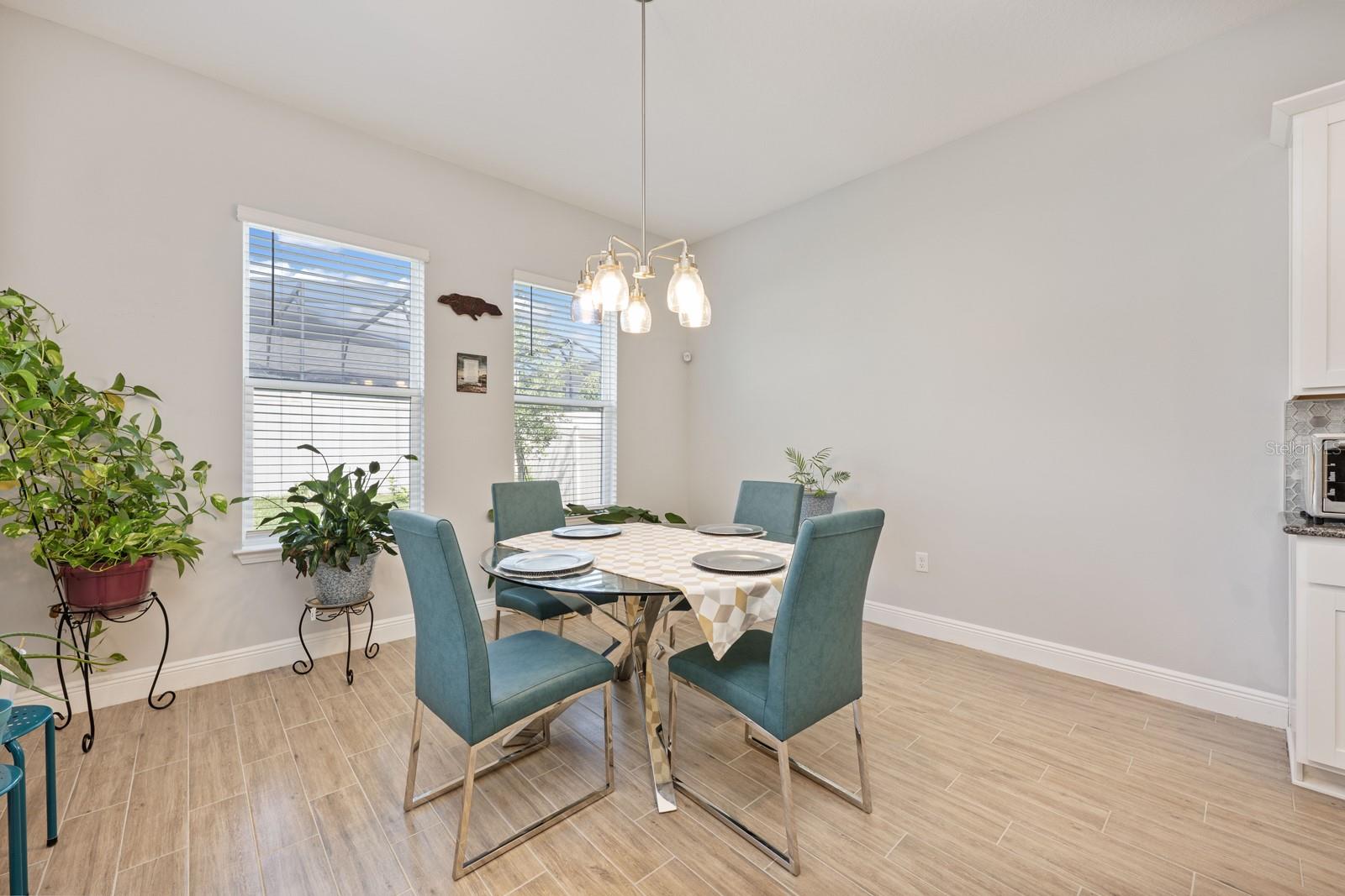 Image 22 of 68 For 5220 Lake Washington Street