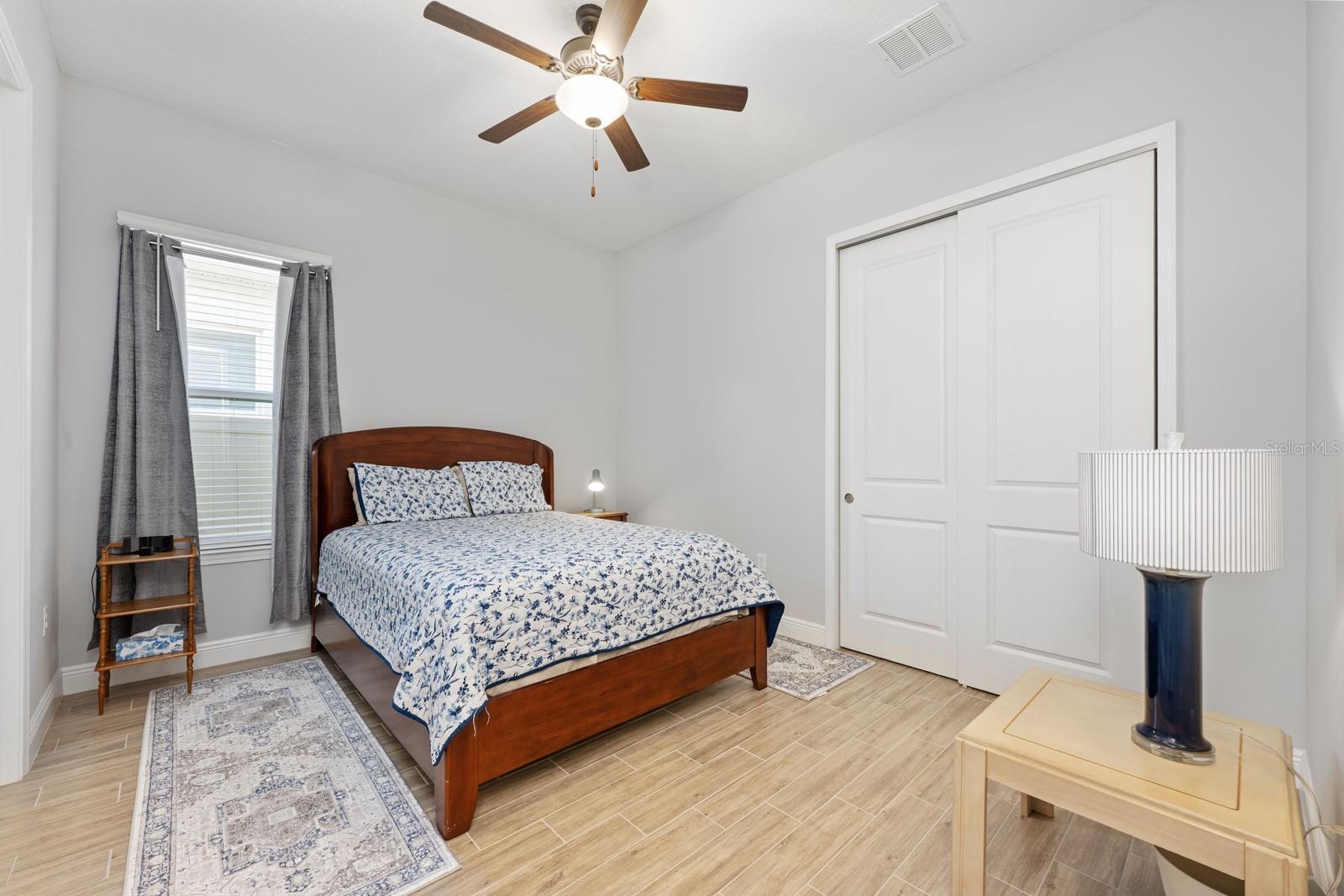 Image 35 of 68 For 5220 Lake Washington Street