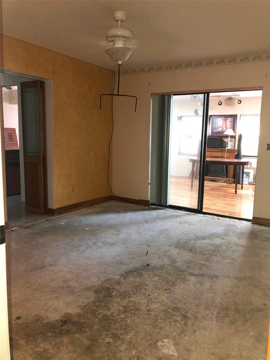 Image 14 of 24 For 149 Mellonville Avenue