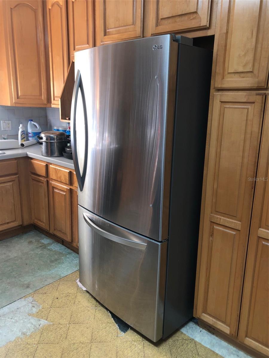 Image 7 of 24 For 149 Mellonville Avenue