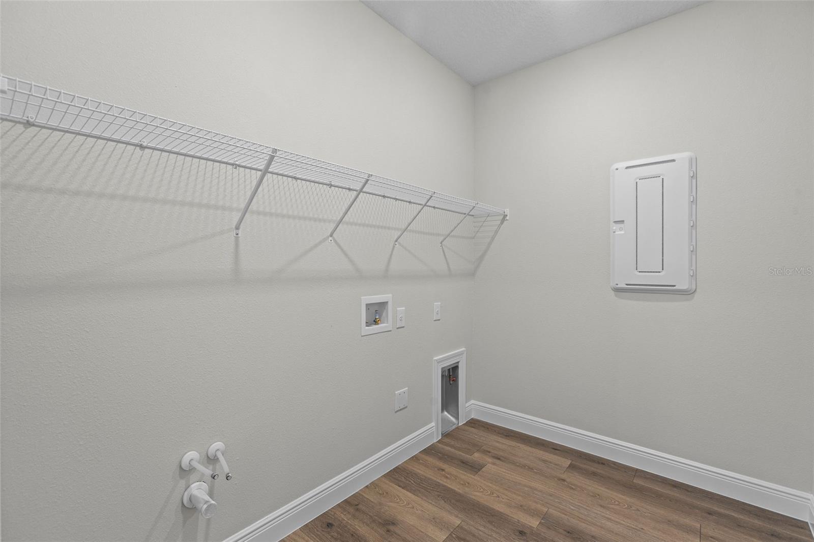 Image 17 of 34 For 14359 Hammock Oak Street