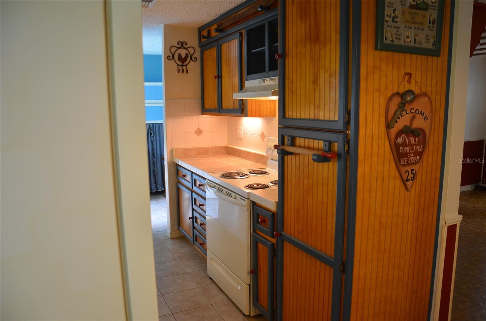 Image 13 of 21 For 2851 Little Laurel Way