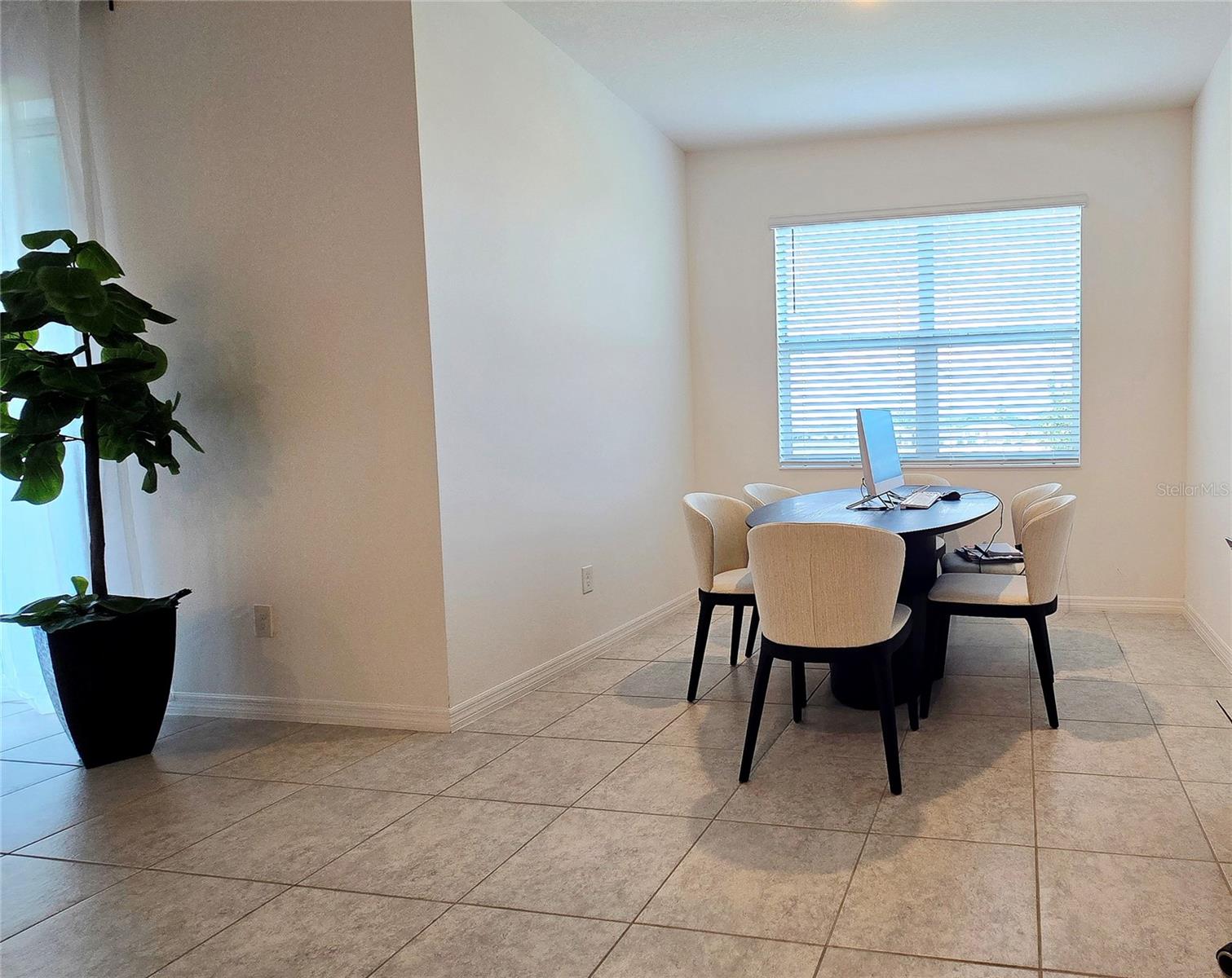 Image 11 of 36 For 301 Tarpon Bay Boulevard