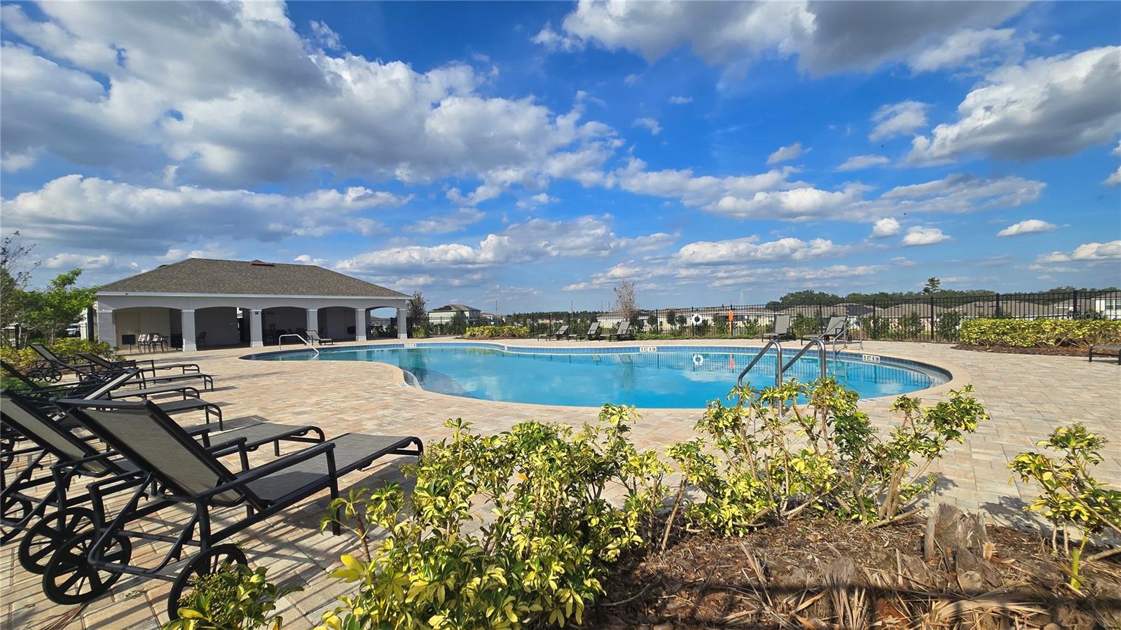 Image 34 of 36 For 301 Tarpon Bay Boulevard