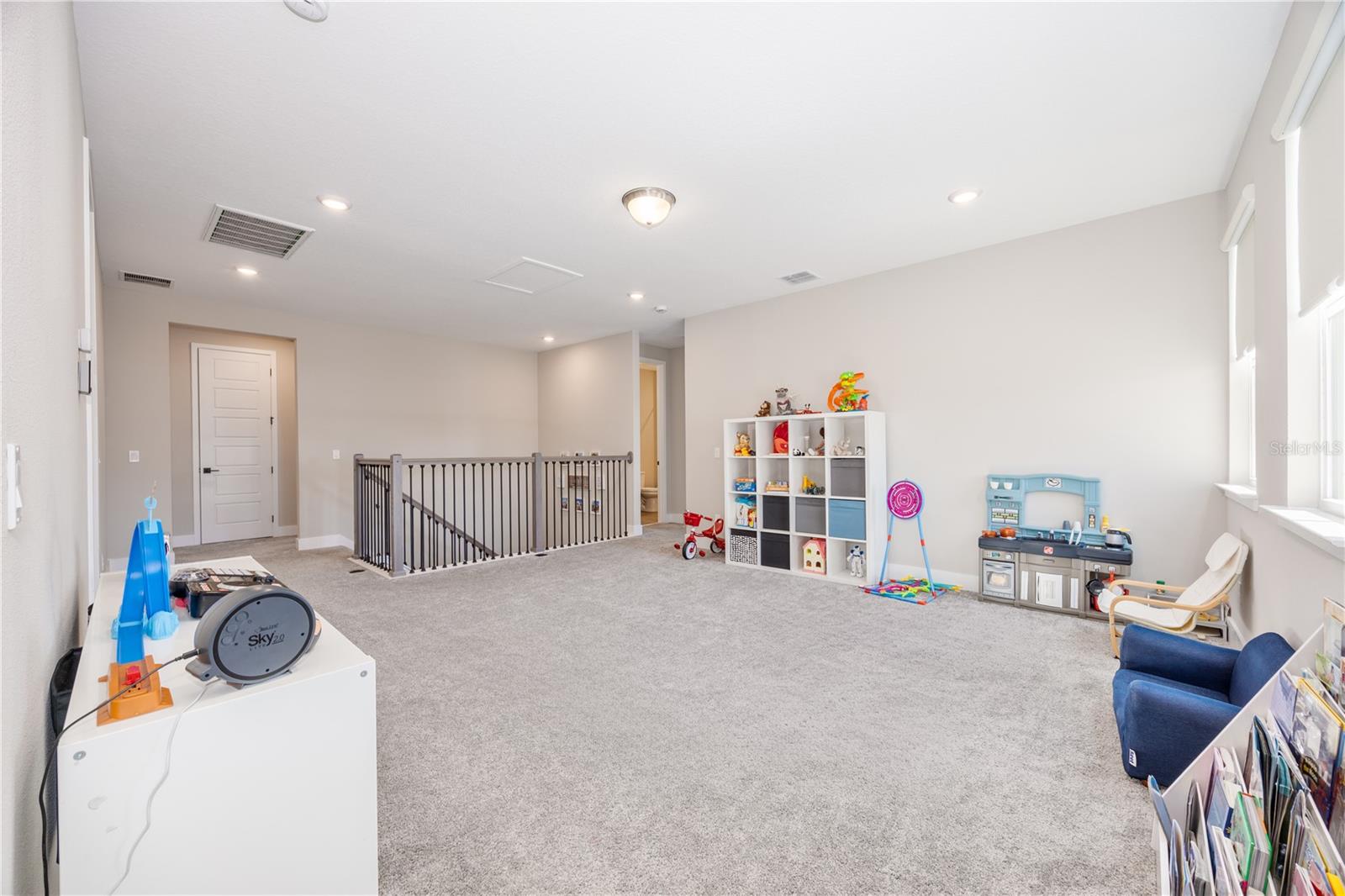 Image 21 of 42 For 5150 Citrus Leaf Boulevard