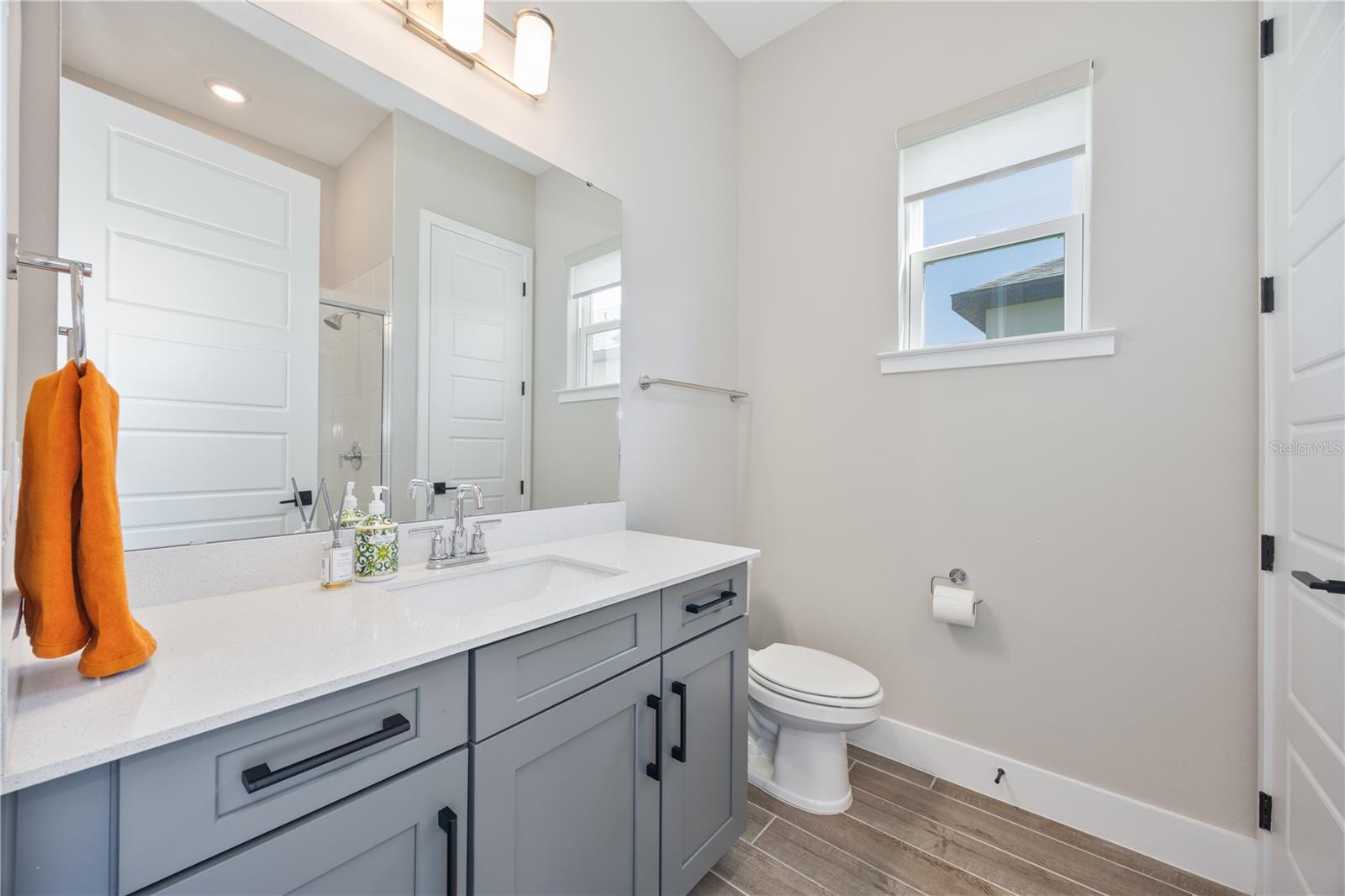 Image 26 of 42 For 5150 Citrus Leaf Boulevard