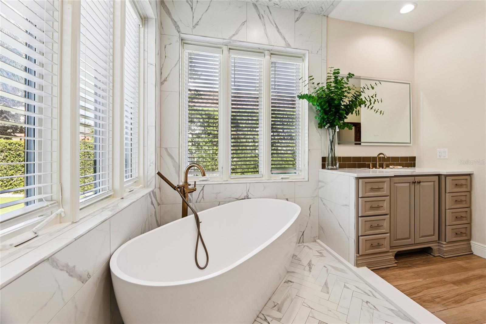 Image 23 of 45 For 6132 Payne Stewart Drive