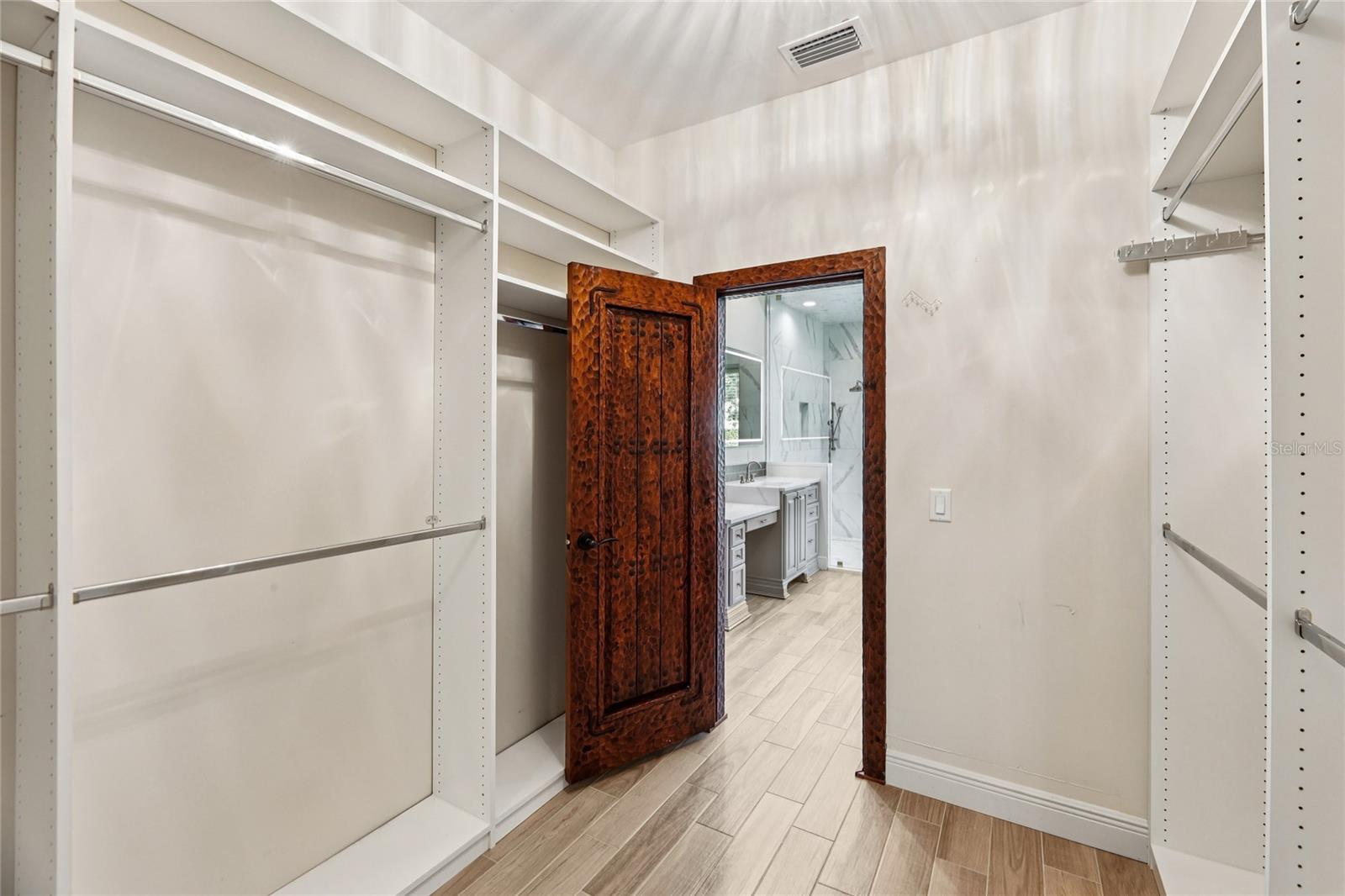 Image 24 of 45 For 6132 Payne Stewart Drive