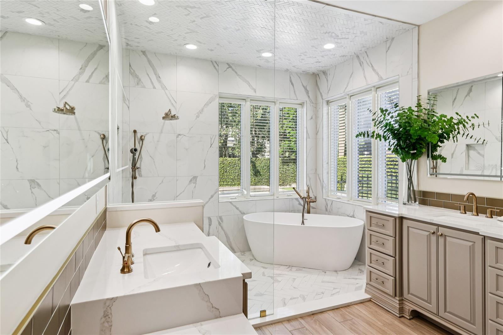 Image 4 of 45 For 6132 Payne Stewart Drive