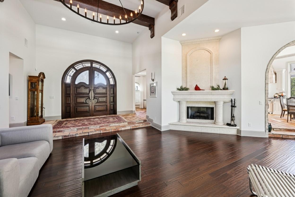 Image 8 of 45 For 6132 Payne Stewart Drive