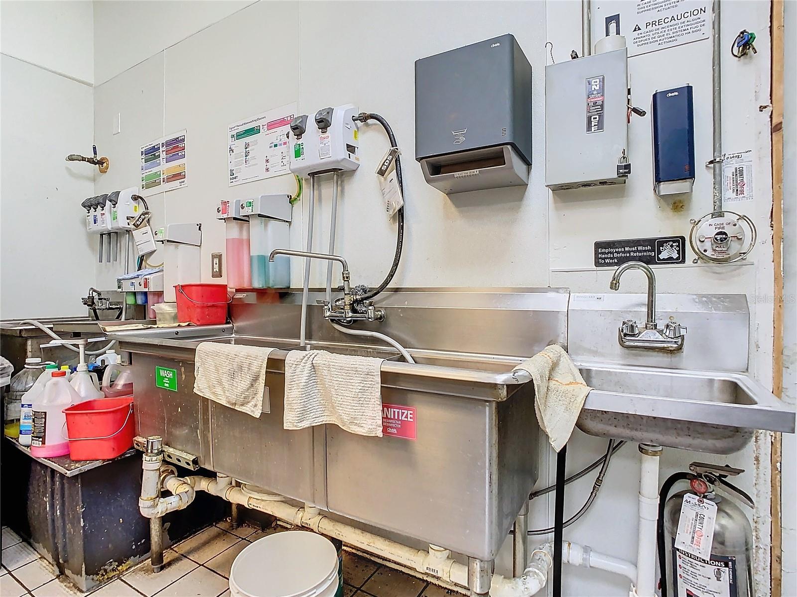 Image 18 of 30 For 103 Ambersweet Way