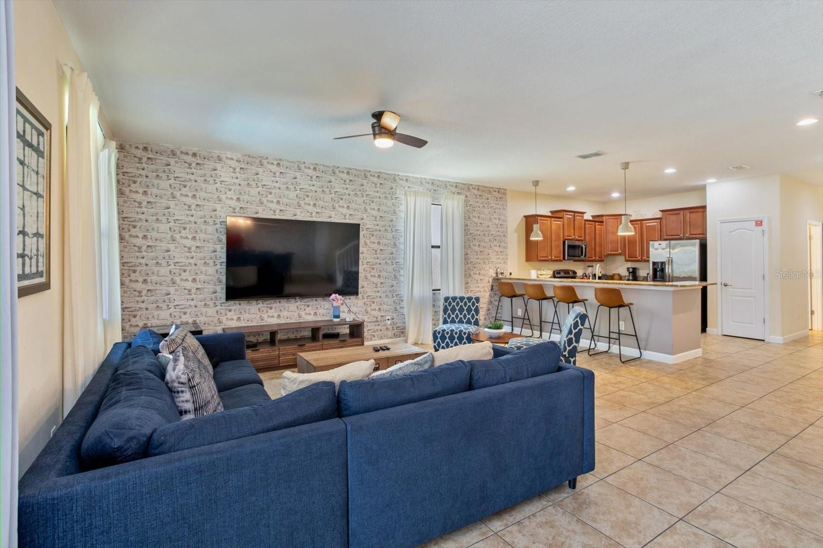 Image 17 of 36 For 1416 Moon Valley Drive