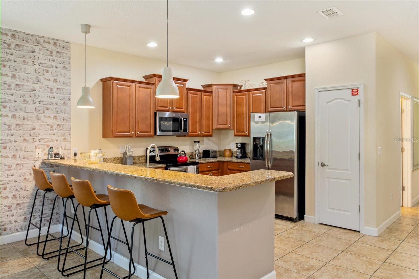 Image 6 of 36 For 1416 Moon Valley Drive