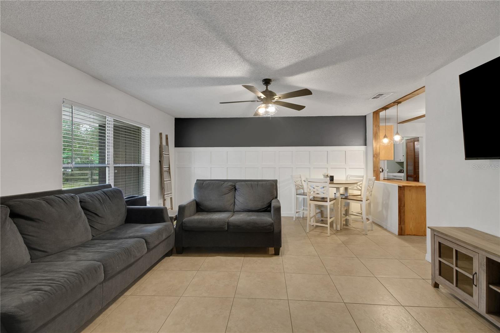 Image 10 of 64 For 40747 2nd Avenue