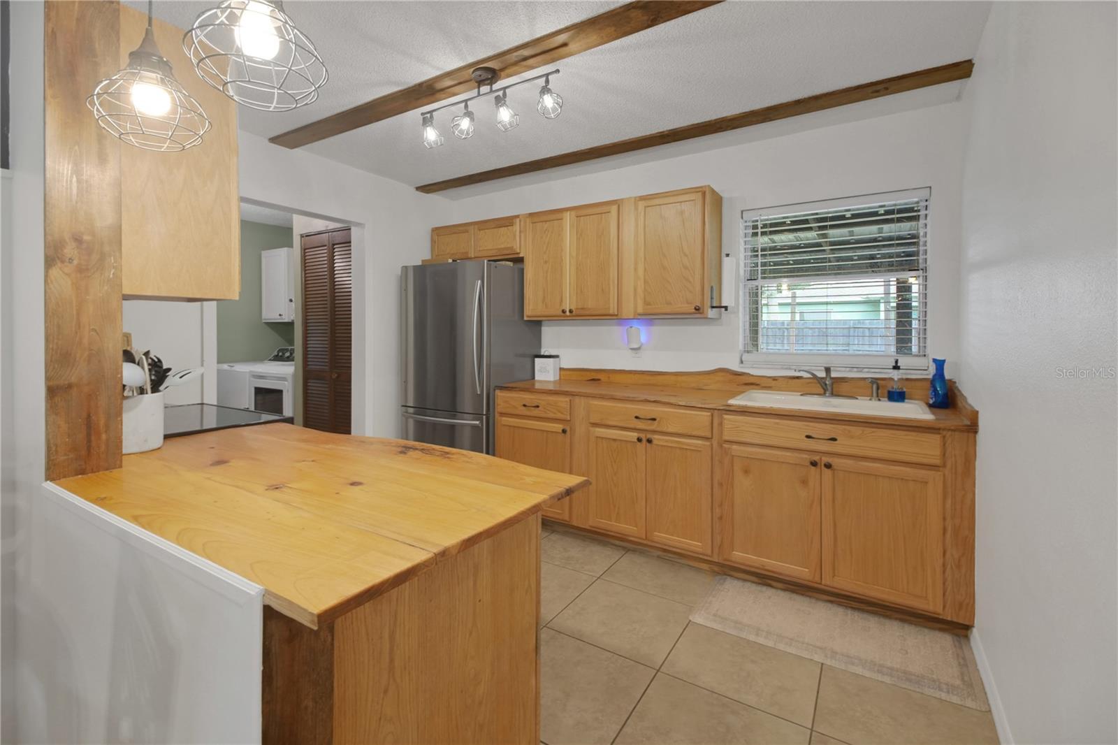 Image 13 of 64 For 40747 2nd Avenue