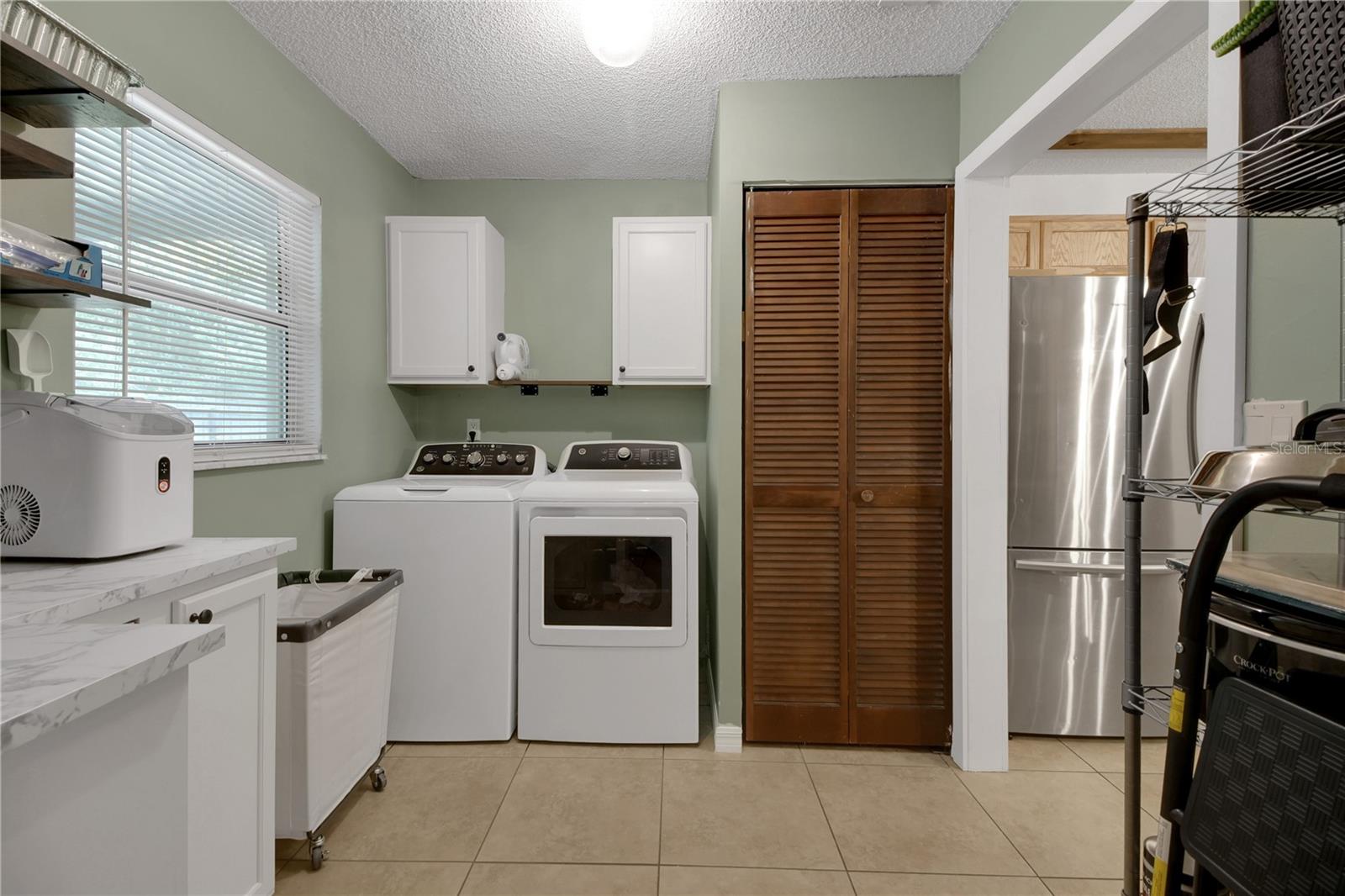 Image 23 of 64 For 40747 2nd Avenue