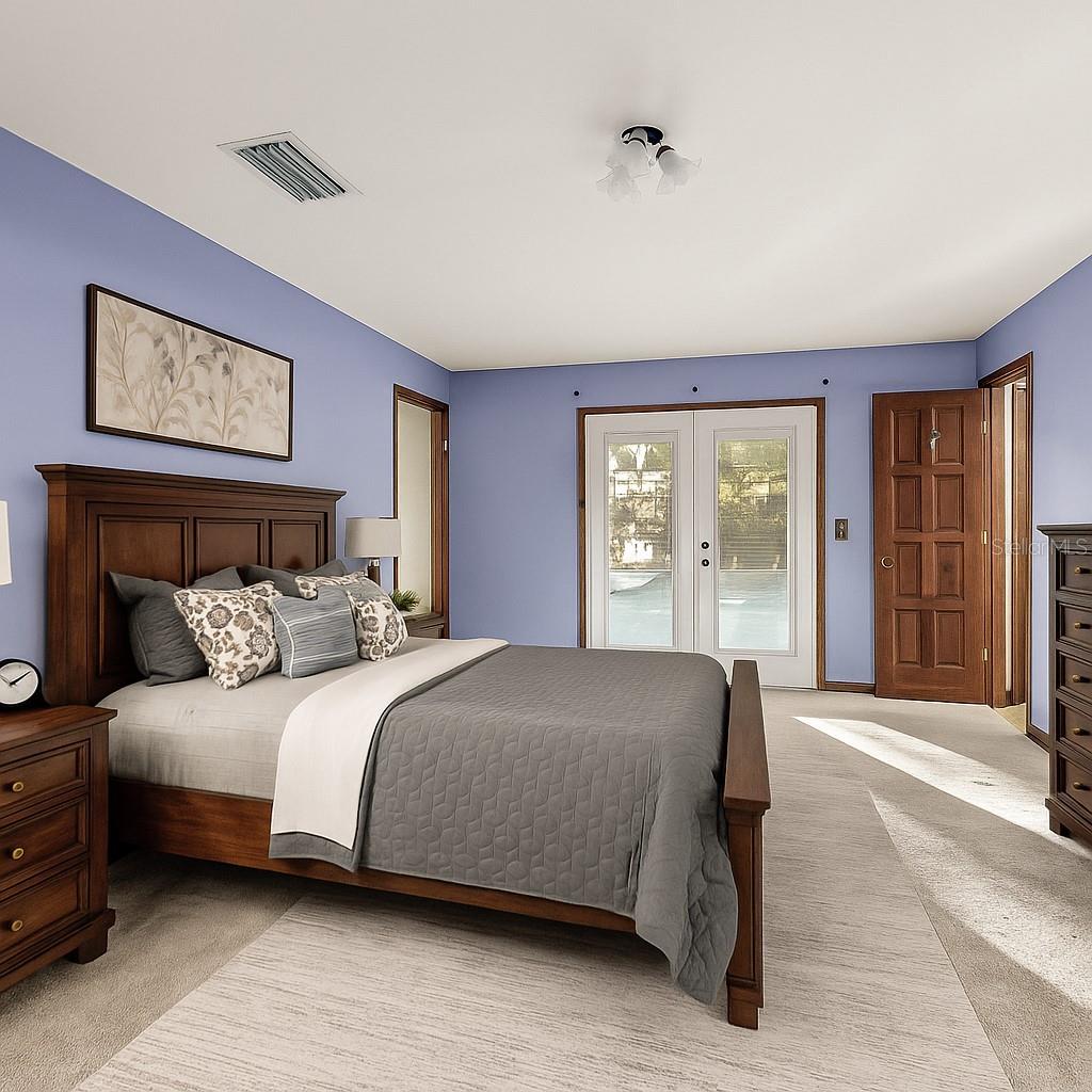 Image 22 of 38 For 568 Gainsboro