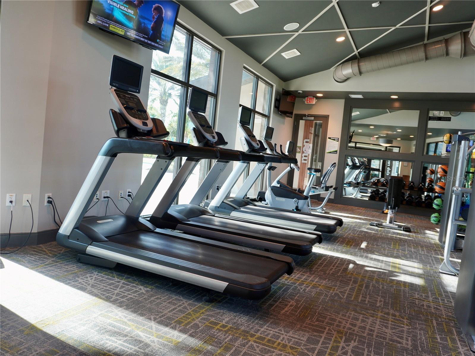 Image 19 of 62 For 17876 Passionflower Circle