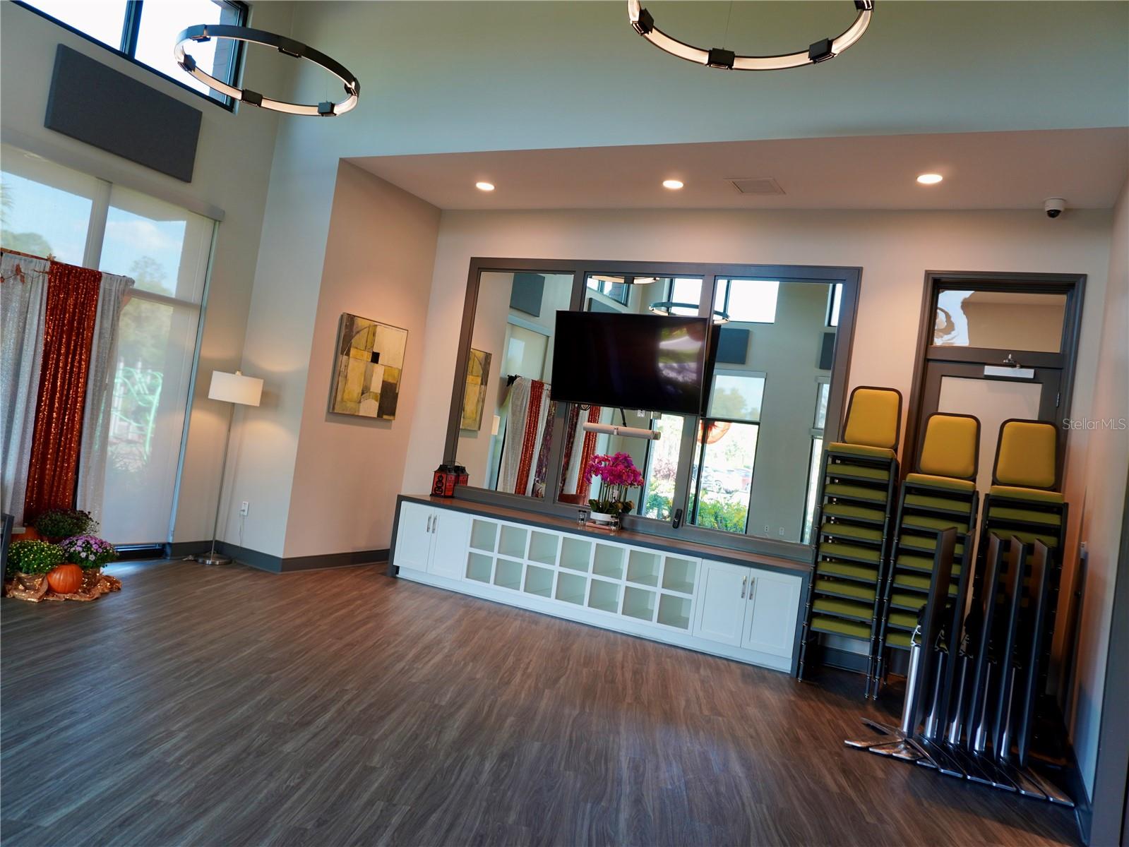 Image 24 of 62 For 17876 Passionflower Circle