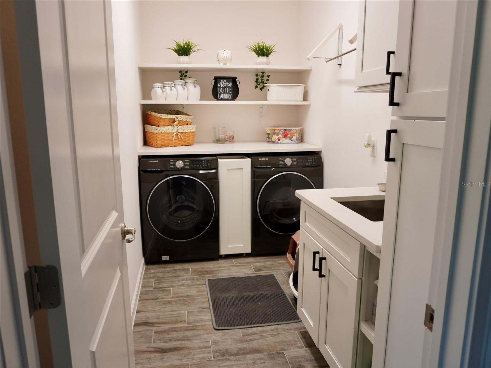 Image 36 of 62 For 17876 Passionflower Circle