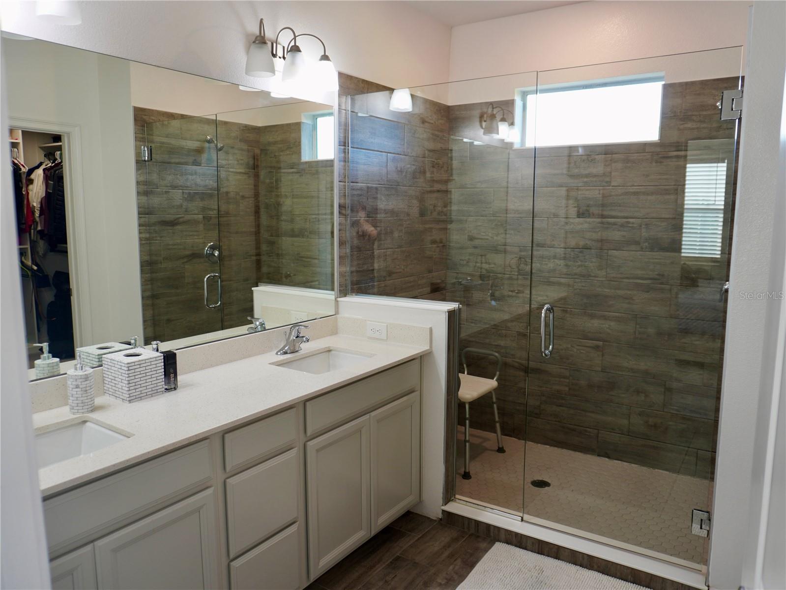 Image 43 of 62 For 17876 Passionflower Circle