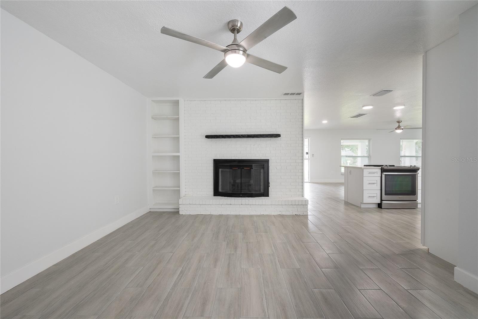 Image 12 of 34 For 328 Alpine Street