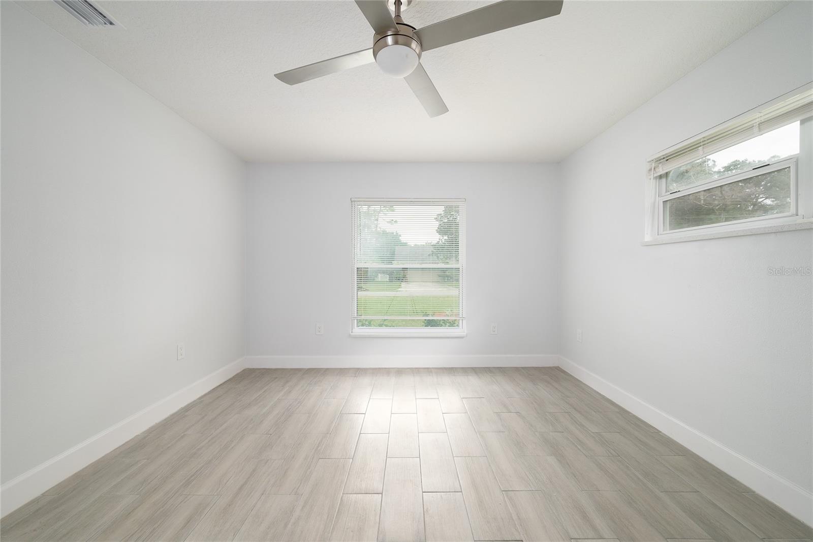 Image 25 of 34 For 328 Alpine Street