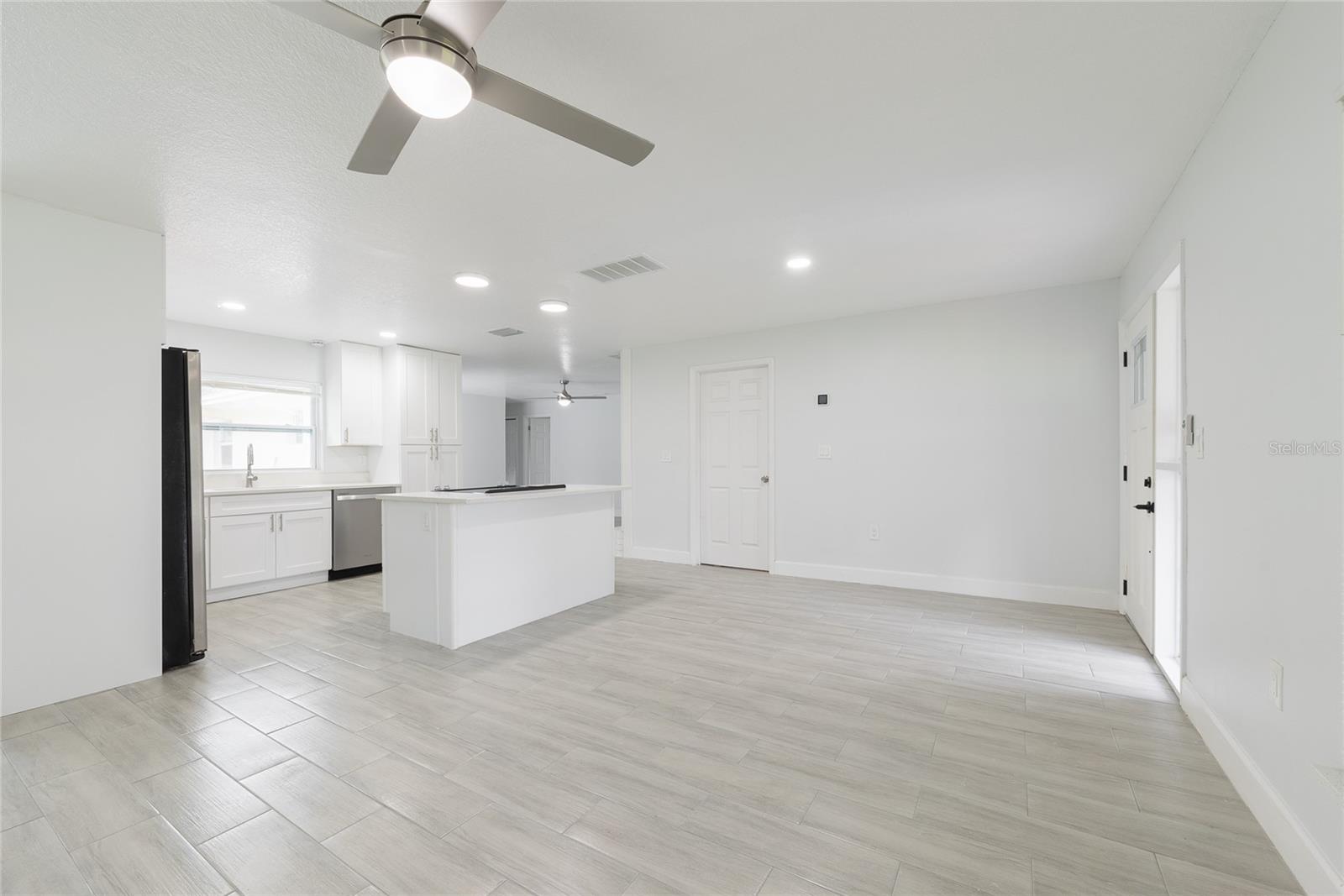 Image 6 of 34 For 328 Alpine Street