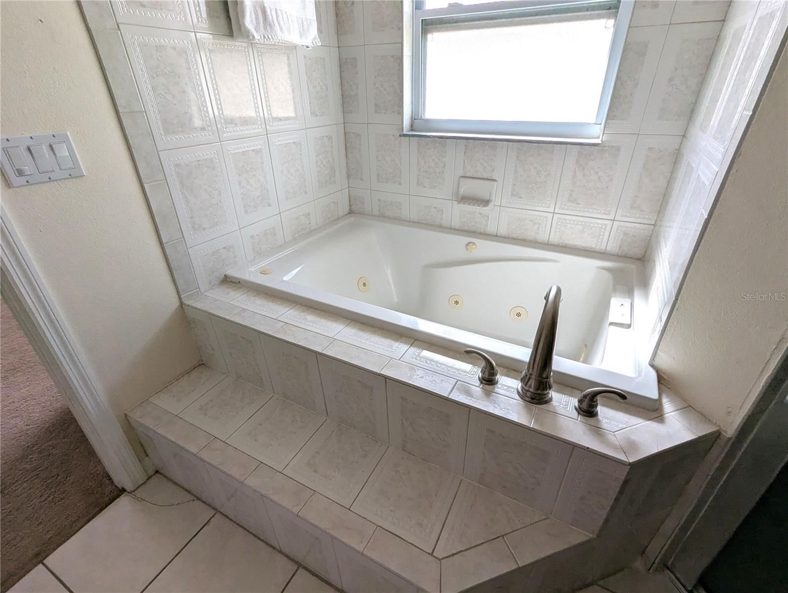 Image 16 of 19 For 5427 Nokomis Circle