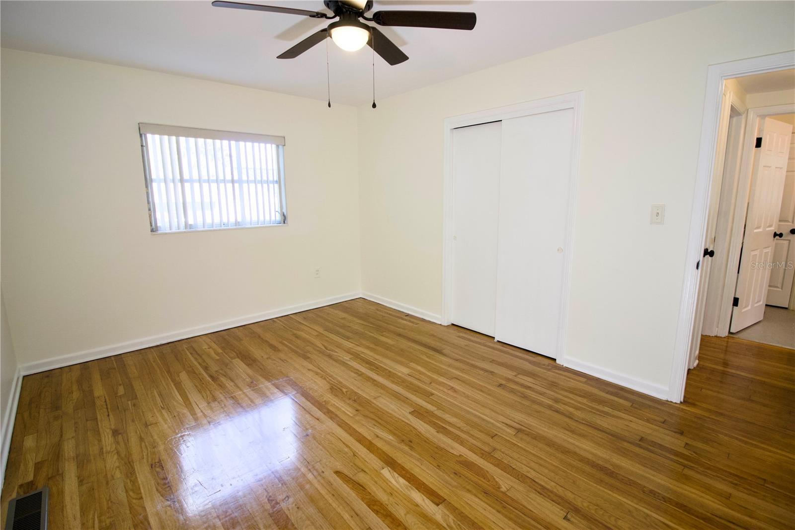 Image 13 of 33 For 1320 Spartan Avenue