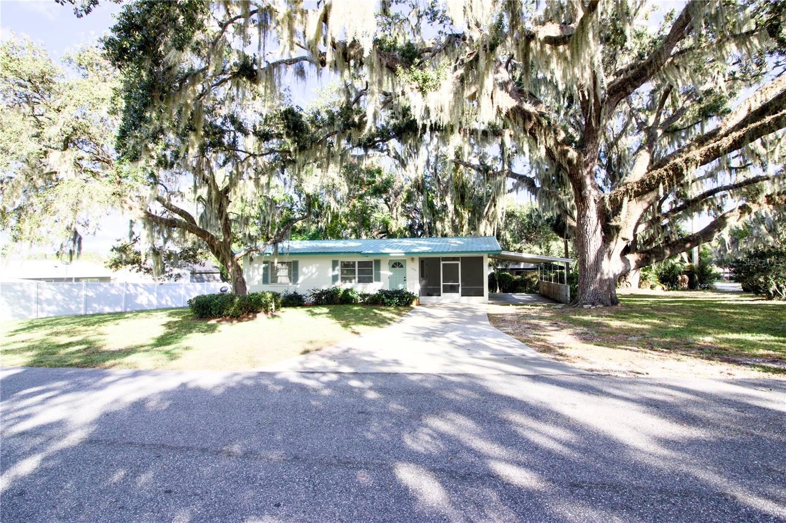 Image 32 of 33 For 1320 Spartan Avenue