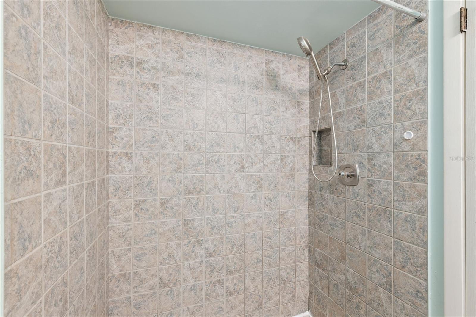 Image 16 of 20 For 3840 Tram Court