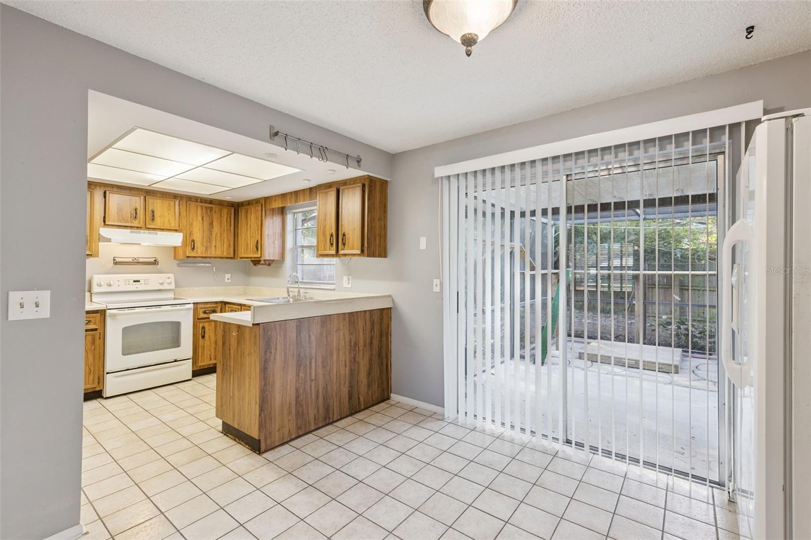 Image 5 of 20 For 3840 Tram Court