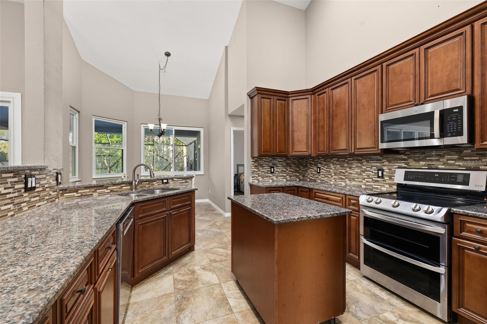 Image 19 of 87 For 6717 Sylvan Woods Drive