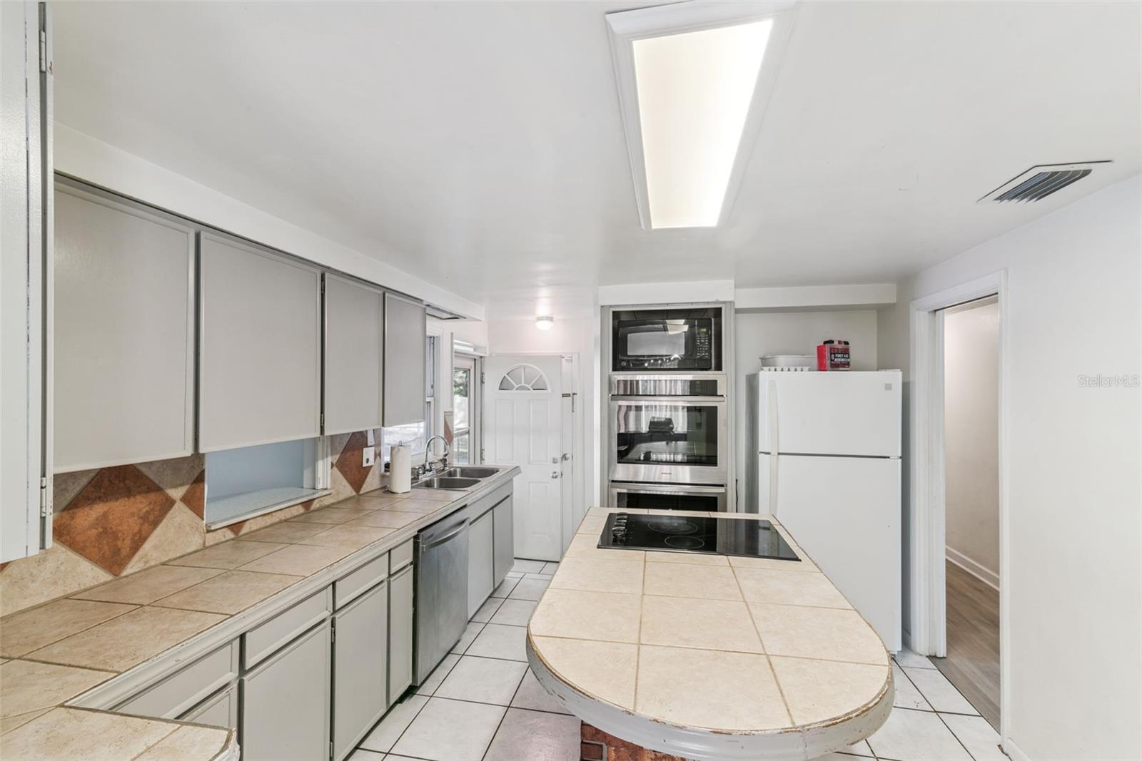 Image 12 of 30 For 2508 Good Homes Road