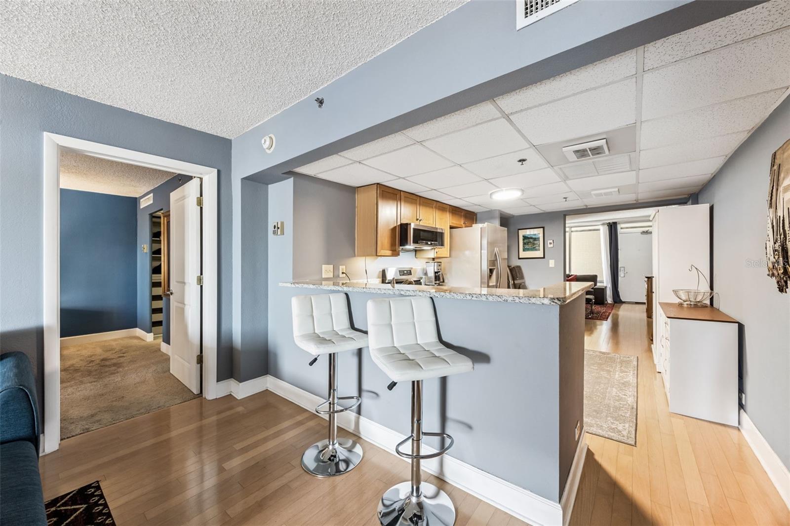 Image 10 of 63 For 151 Washington Street 518