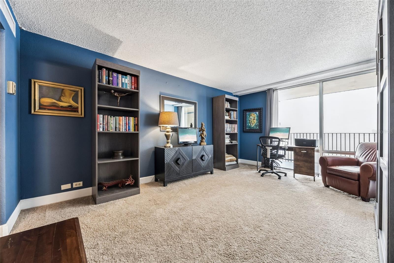 Image 11 of 63 For 151 Washington Street 518