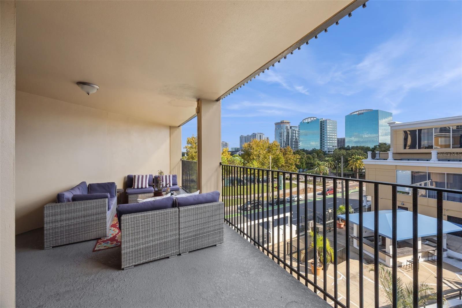 Image 14 of 63 For 151 Washington Street 518