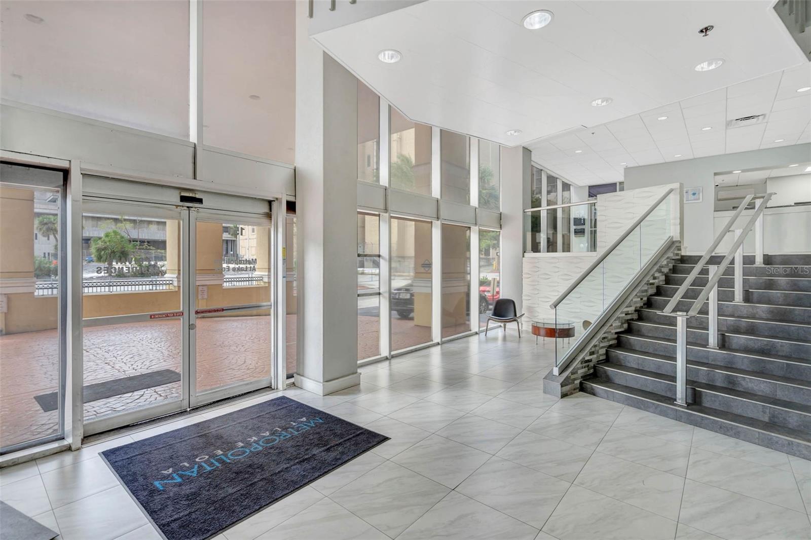 Image 32 of 63 For 151 Washington Street 518