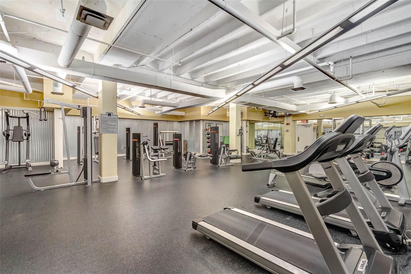 Image 42 of 63 For 151 Washington Street 518