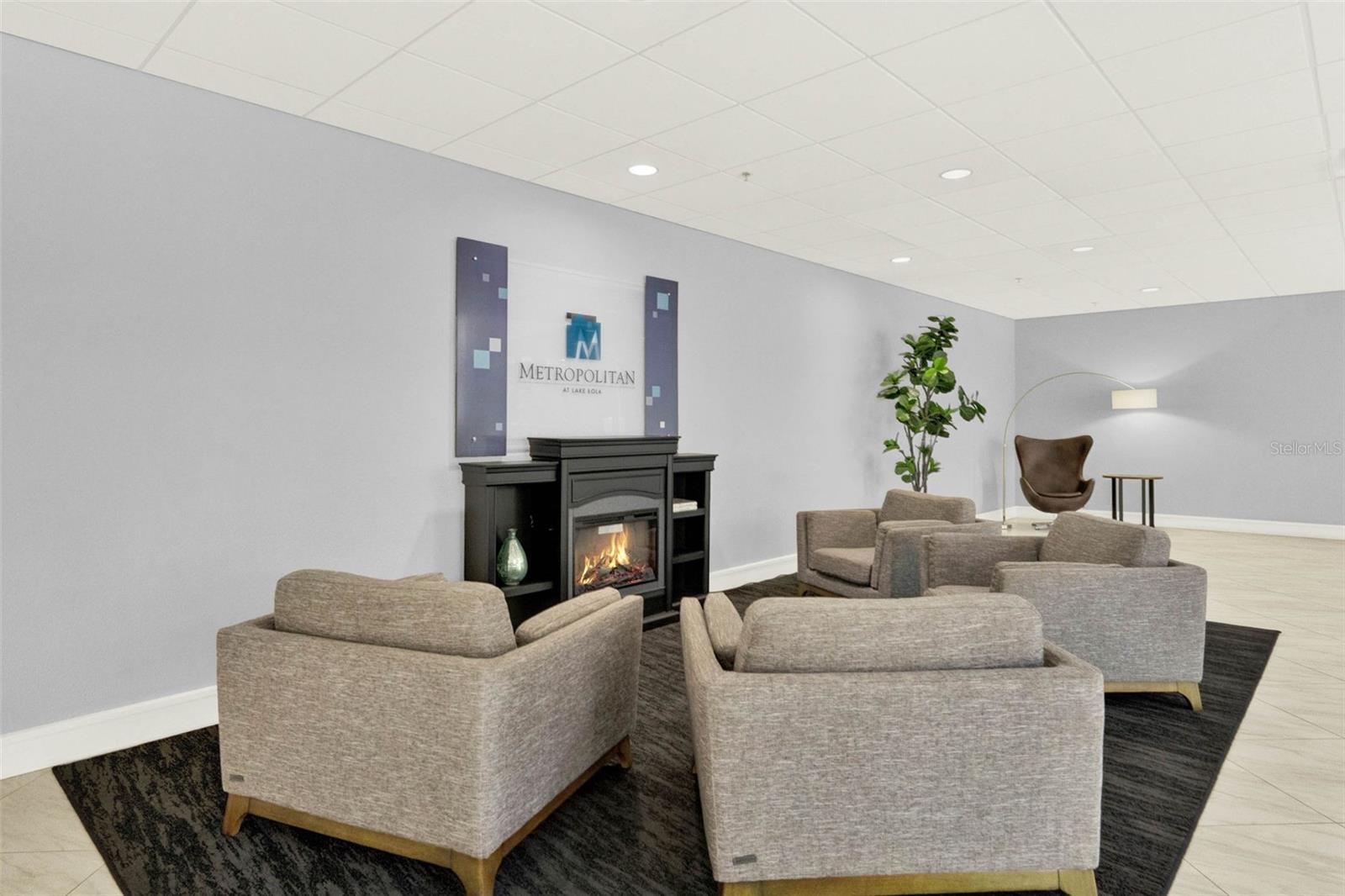 Image 52 of 63 For 151 Washington Street 518