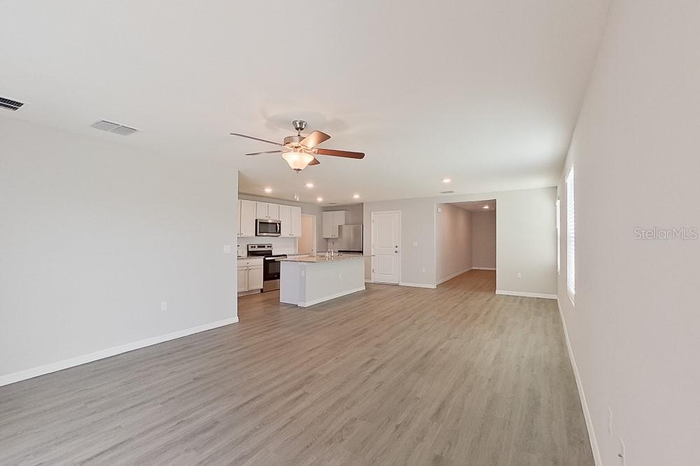 Image 4 of 23 For 8740 43rd Terrace