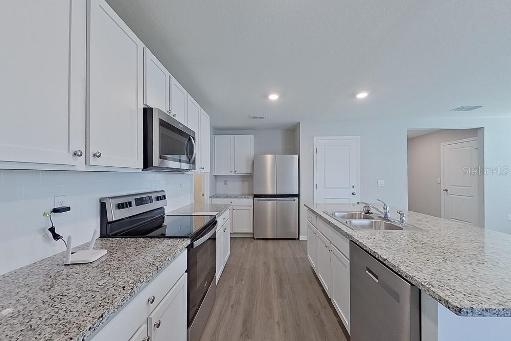 Image 6 of 23 For 8740 43rd Terrace