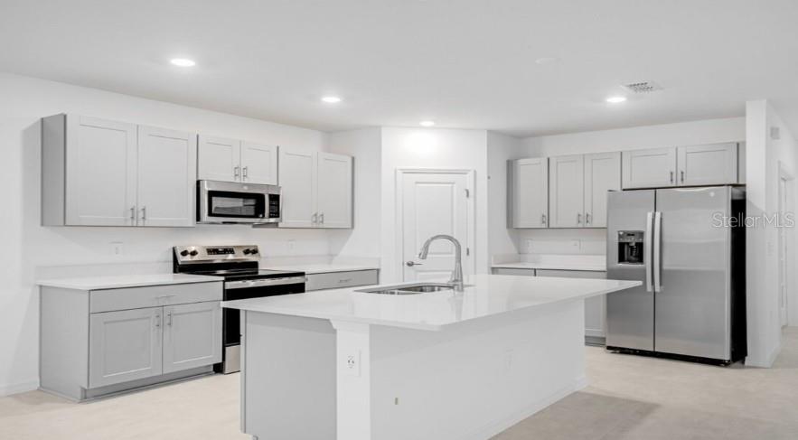 Image 5 of 25 For 7439 Sandstone Drive