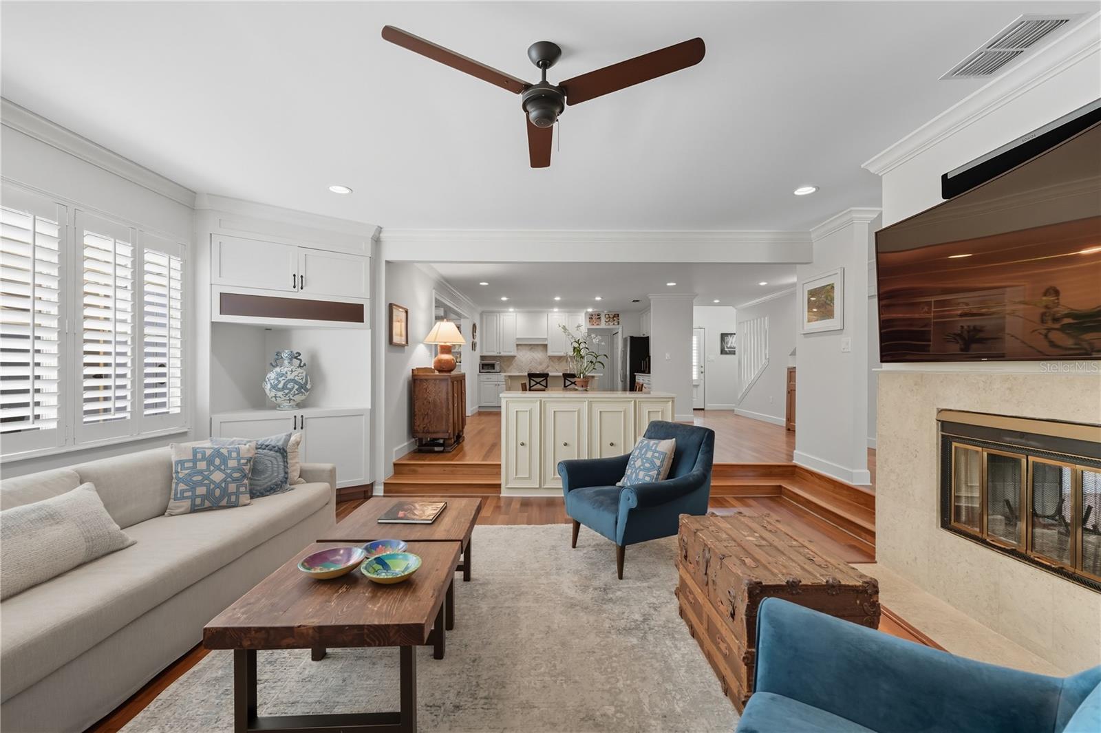 Image 18 of 41 For 1150 Kenwood Avenue