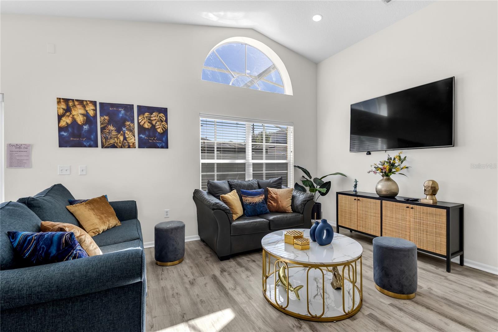 Image 11 of 32 For 458 Hollingshead Loop