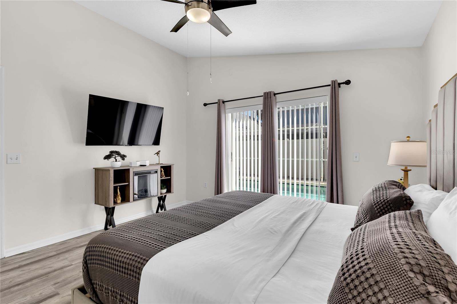 Image 19 of 32 For 458 Hollingshead Loop