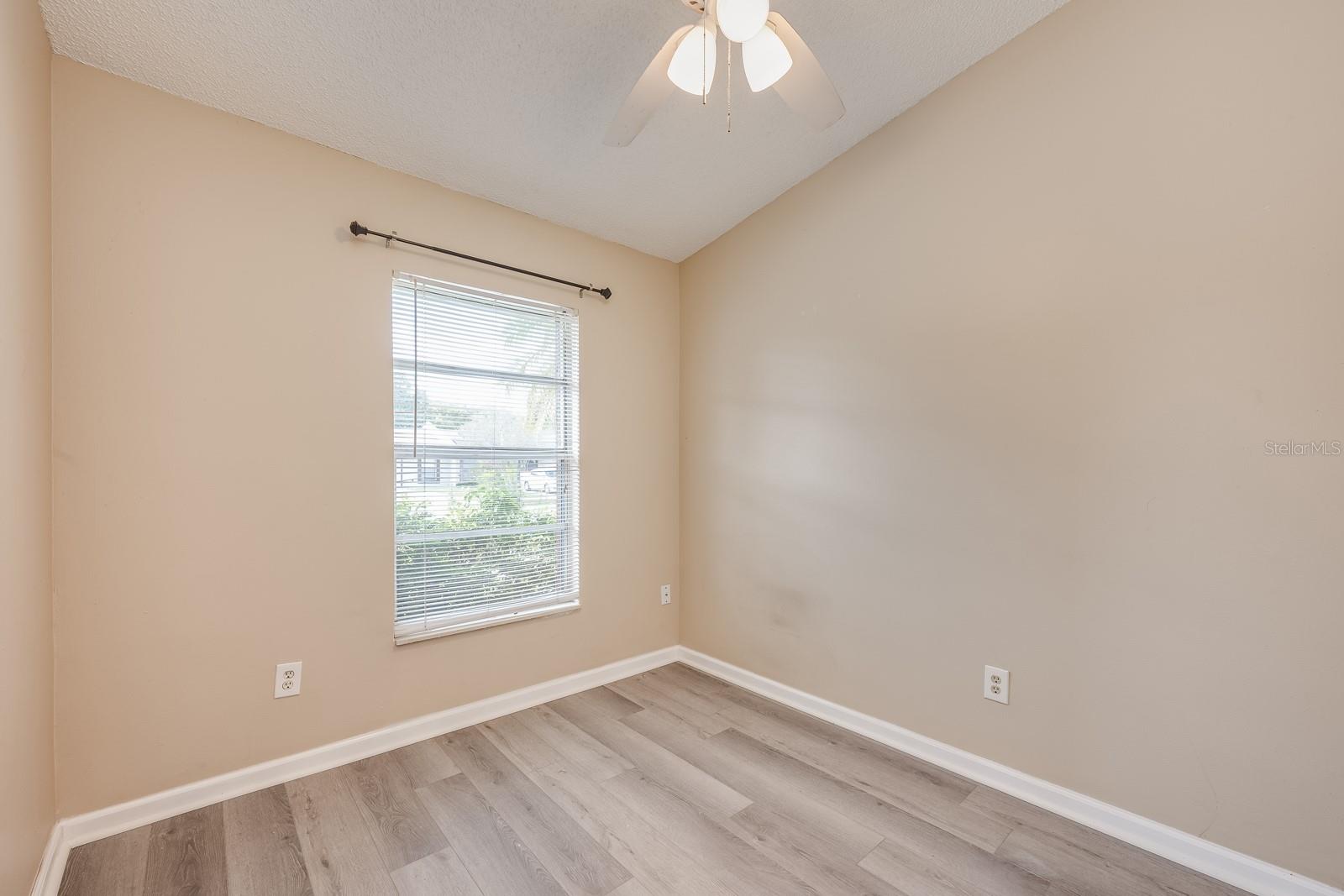 Image 13 of 29 For 3115 Yorych Lane