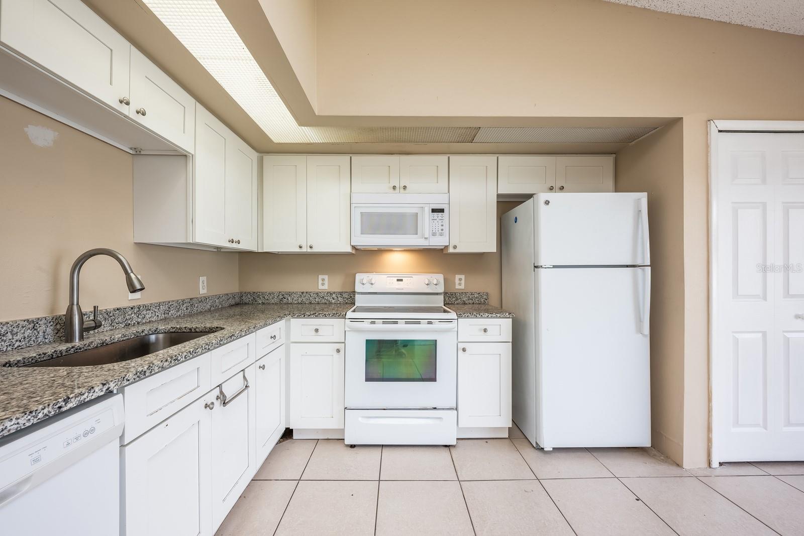 Image 3 of 29 For 3115 Yorych Lane