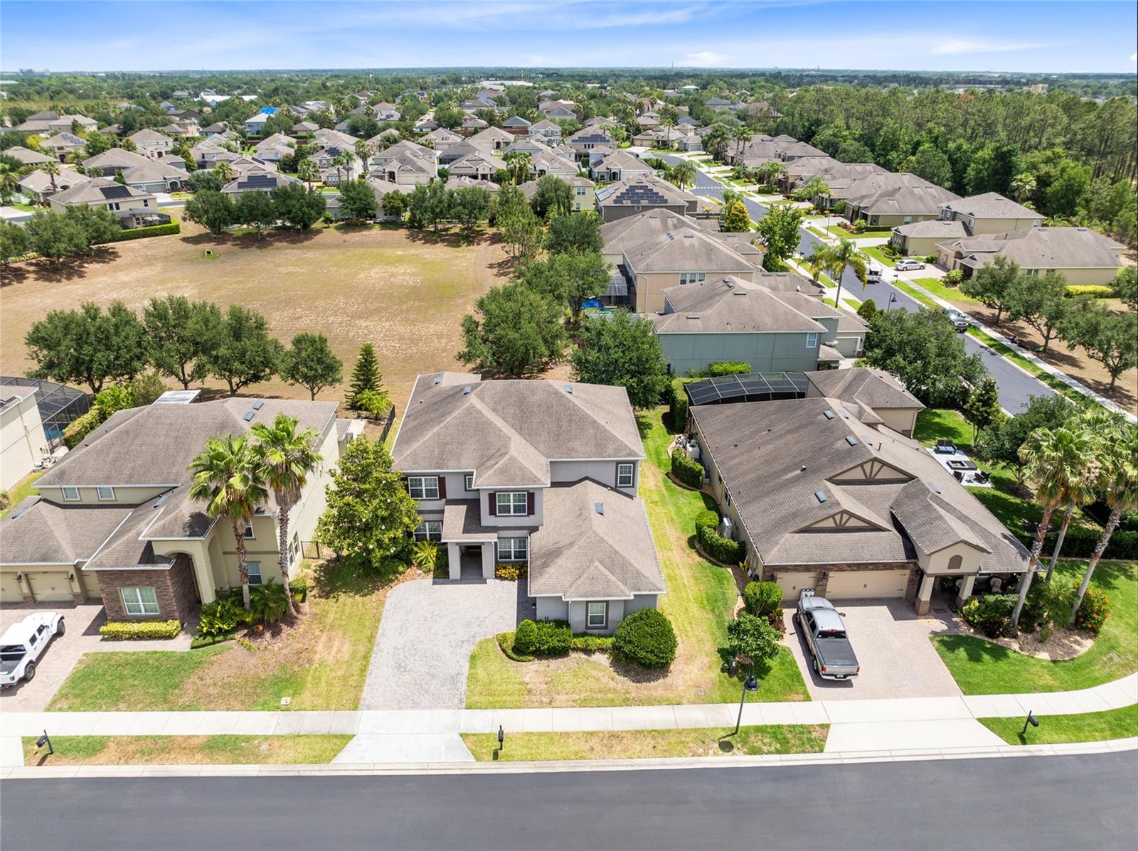 Image 2 of 37 For 15485 Sandfield Loop